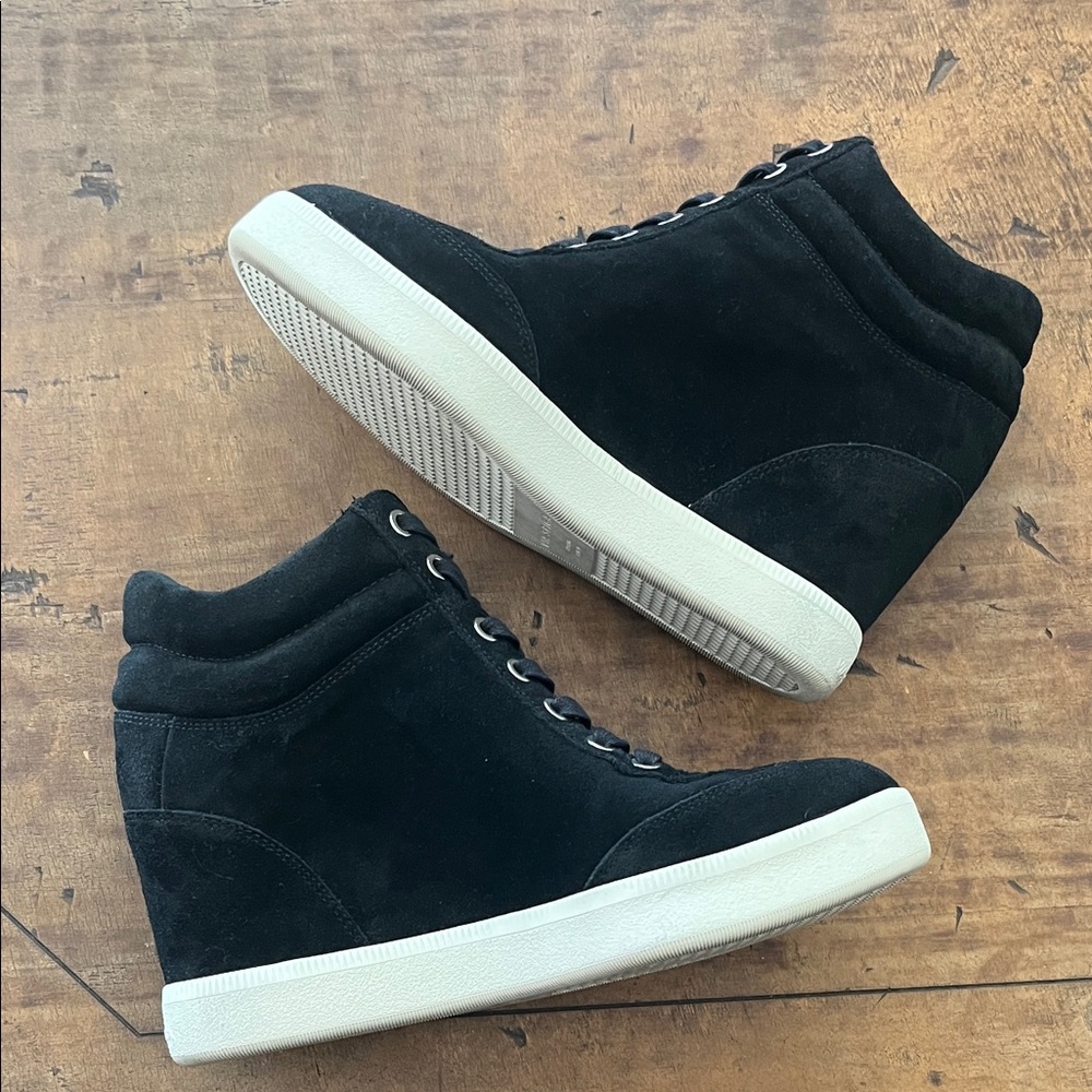 Via Spiga Black and White Sneakers - Picture 5 of 5